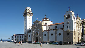 Вид на Канделария базилика