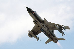 F-105 Thunderchief underside.jpg